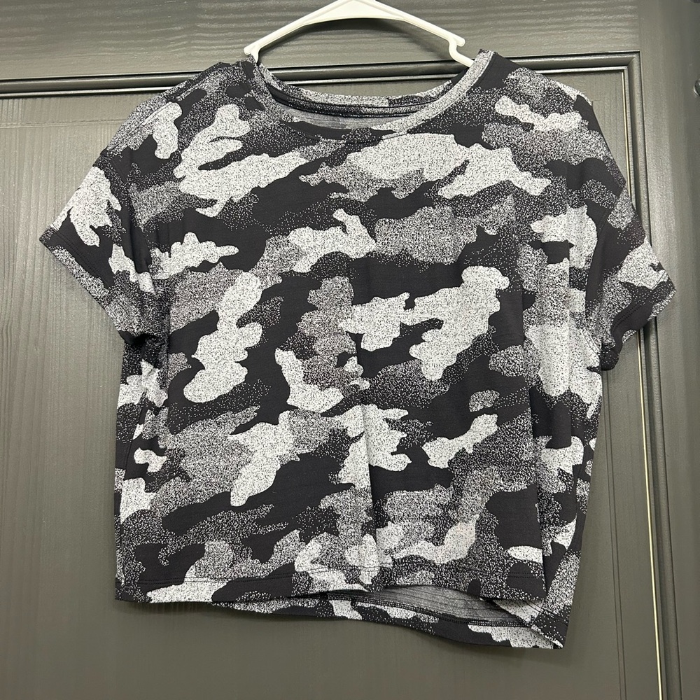 Lululemon Cates Tee